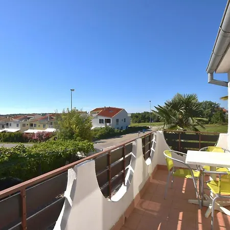 Vesna 343 Апартаменты