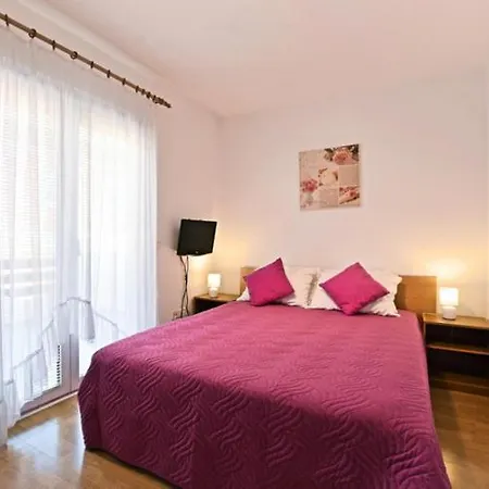 Vesna 343 Porec
