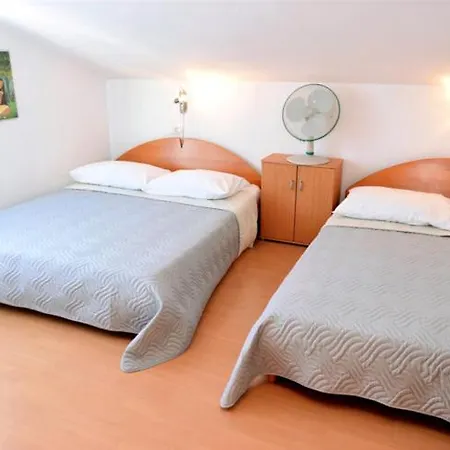 Vesna 343 * Porec