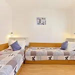 Vesna 343 *